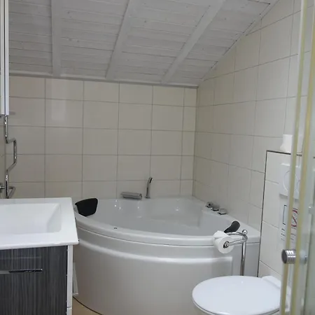 Daenische Ferienhaeuser Am Salzhaff Haus Am Salzhaff *